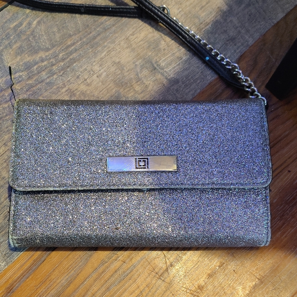 Sparkling Silver Evening Clutch with Chain Strap